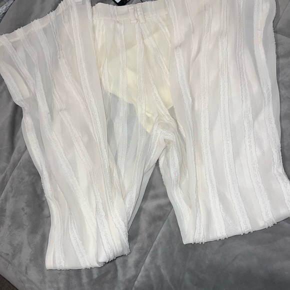 Pretty little thing two piece set Brand New !! - Picture 10 of 10